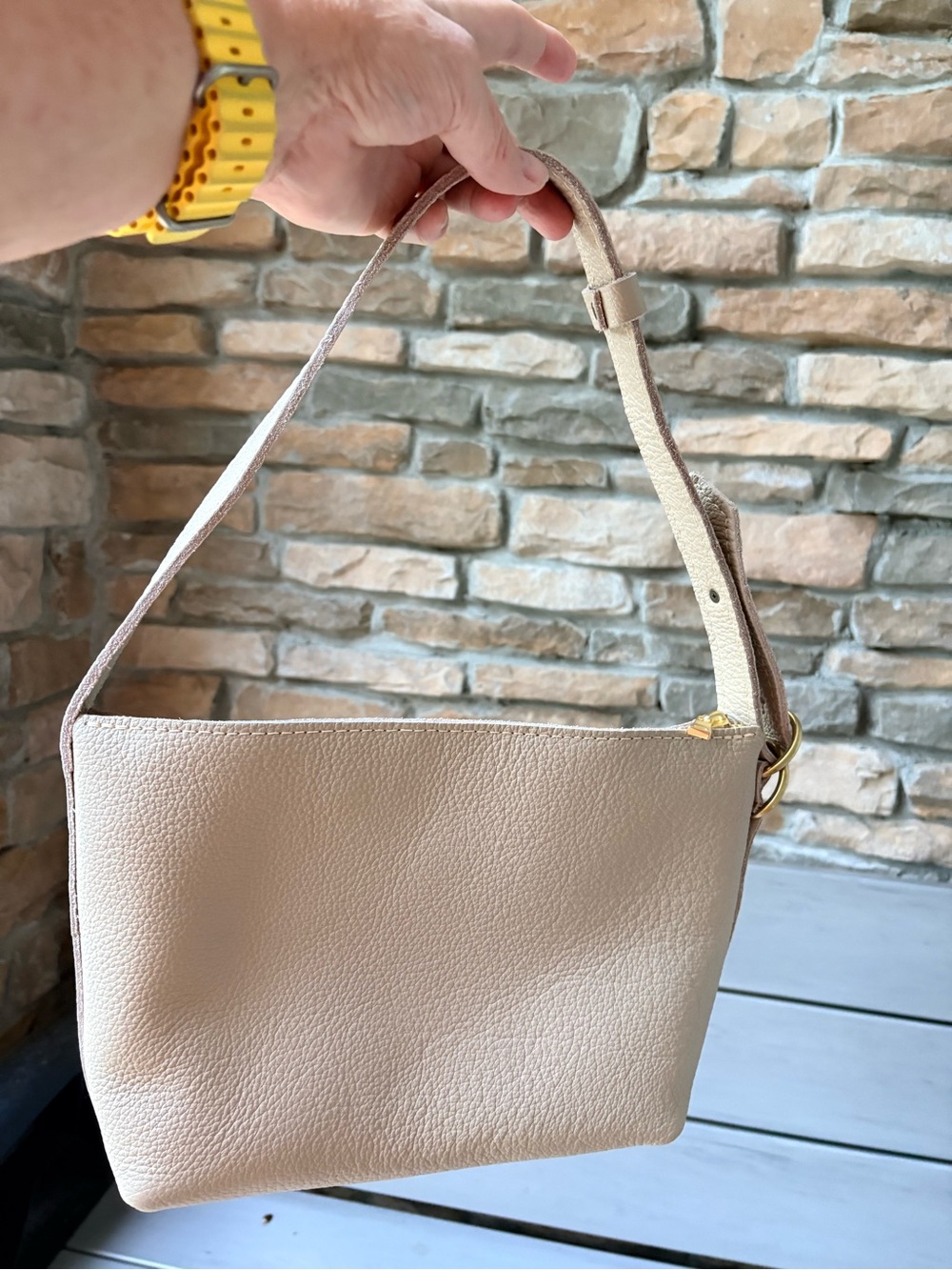 NWOT Portland Leather Pebbled Bone Slouchy Shoulder Bag with Gold Hardware